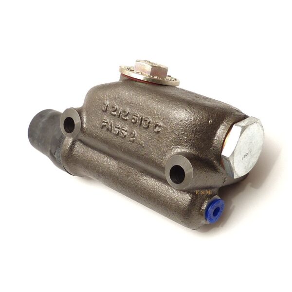 Master Cylinder